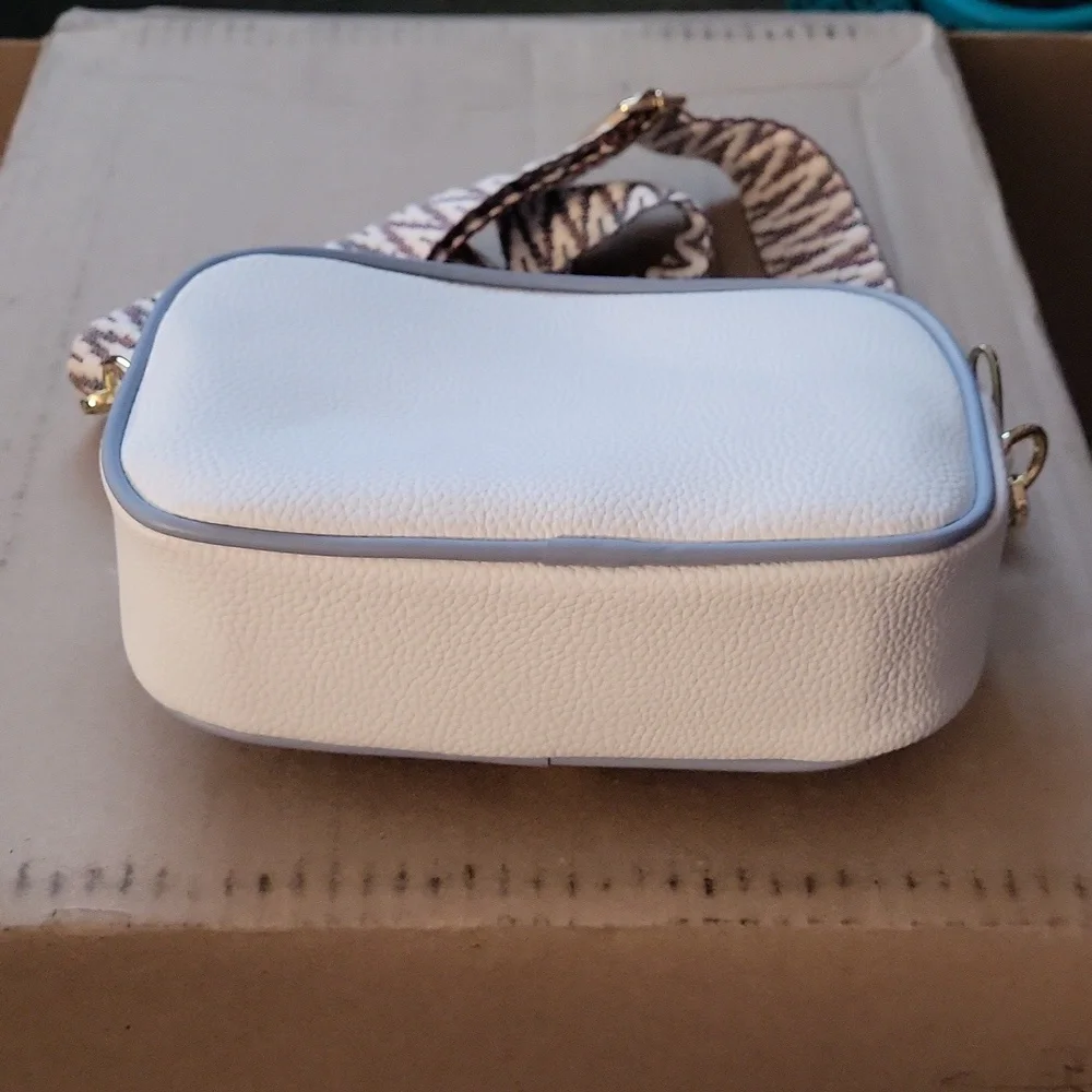Blue & White quilted crossbody